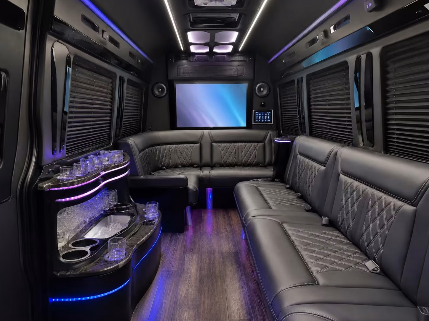 bus rental options for missouri city trips