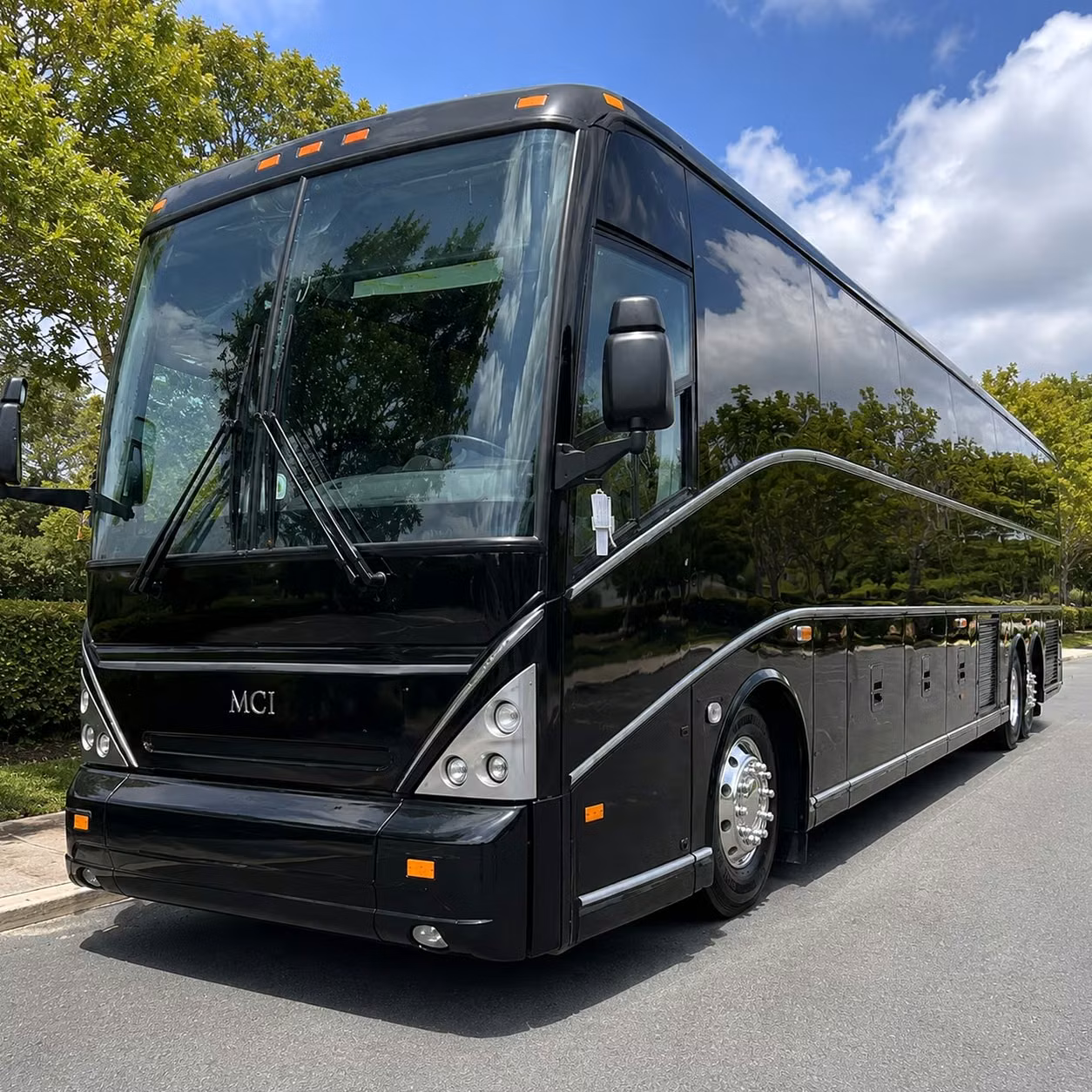 compare charter buses for nrg park concerts and festival events near missouri city