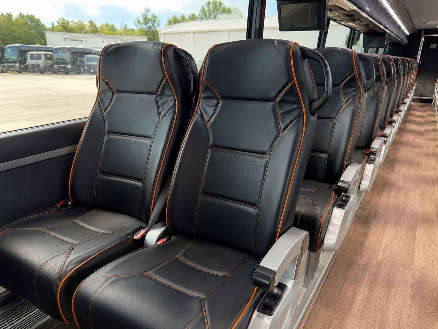 how to get instant prom bus pricing in missouri city