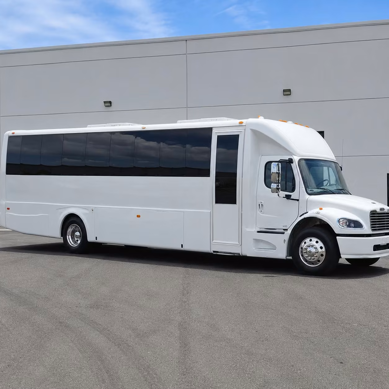 missouri city party bus rentals for prom night groups of every size