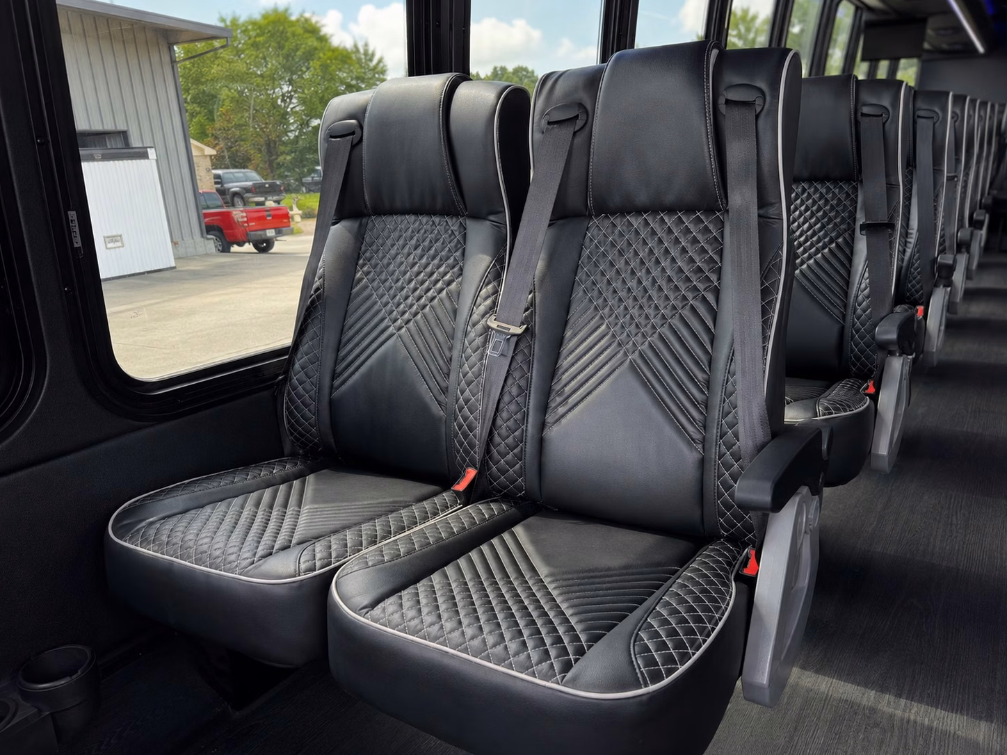 prom dinner and pre party transportation in missouri city texas