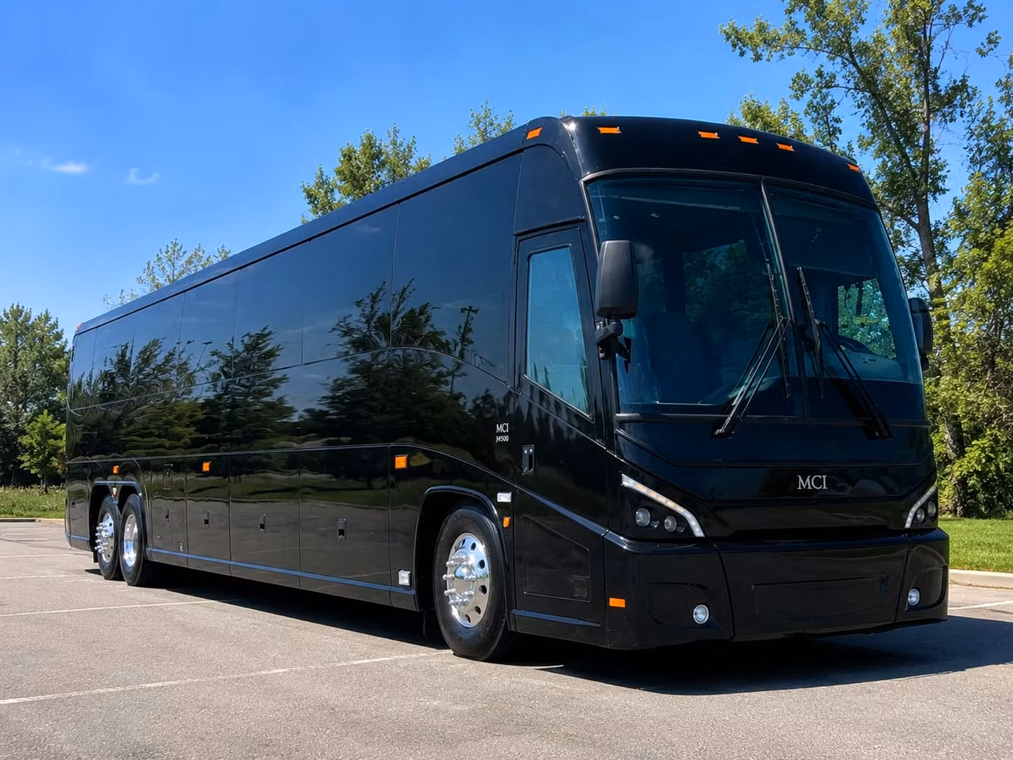 sports fan and game day transportation in missouri city texas