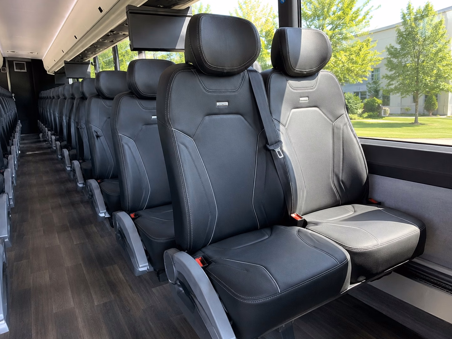 wedding bus rentals in missouri city